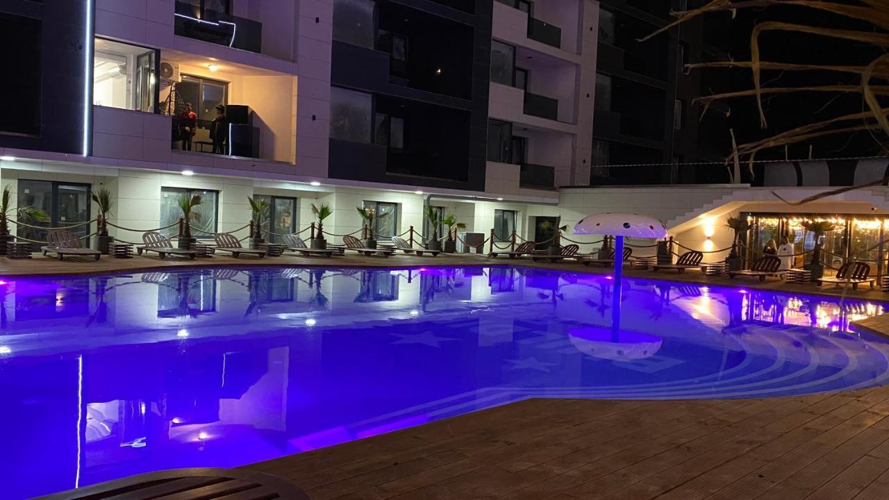 Seaview Deluxe Double Studio - Beachfront Resort Năvodari Extérieur photo