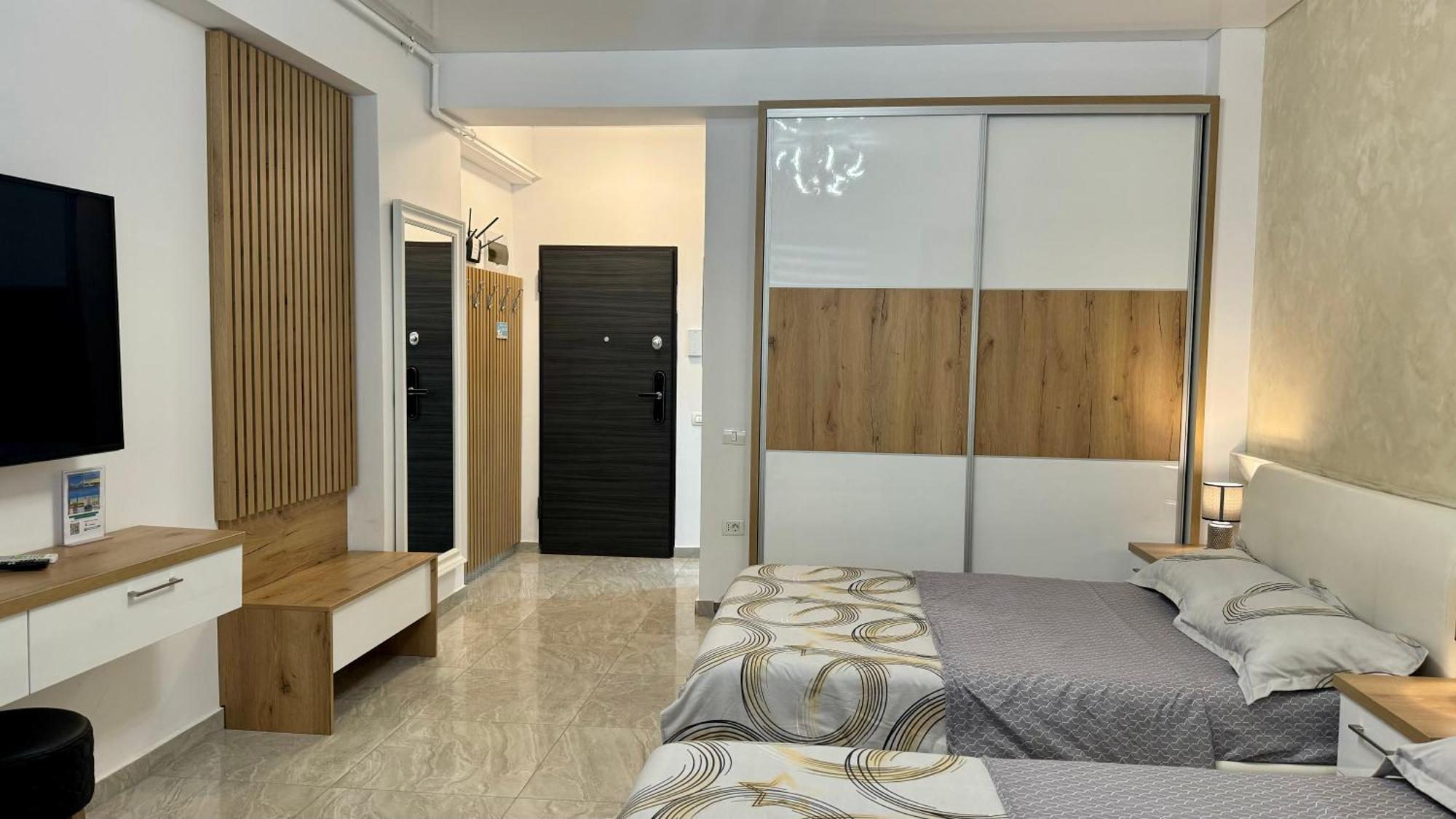 Seaview Deluxe Double Studio - Beachfront Resort Năvodari Extérieur photo